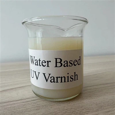 Czy lakier UV do tworzyw sztucznych jest odporny na słoną wodę?